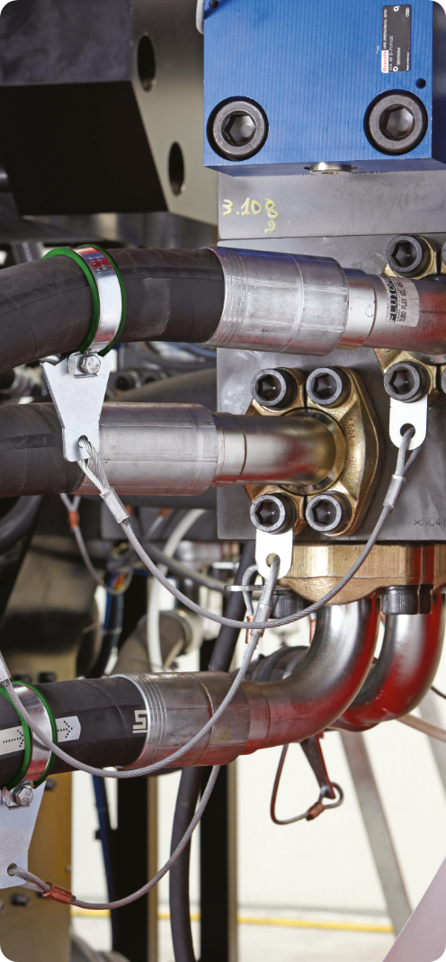 Componenti del sistema Stopflex durante l'assemblaggio